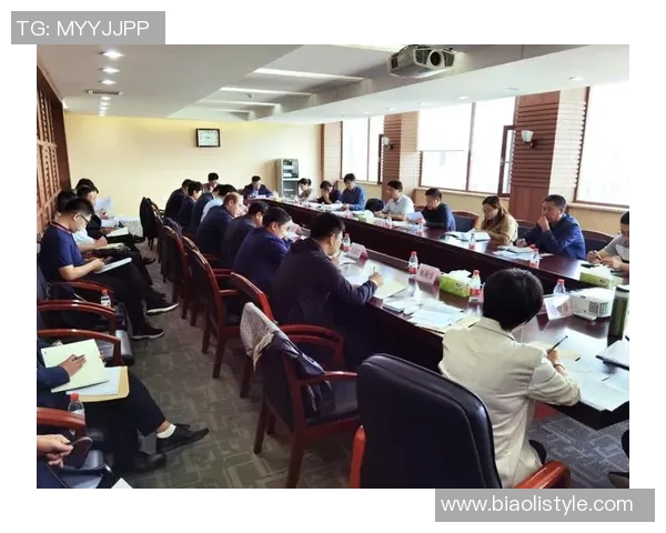 重庆网球队在比赛中的盯防策略分析与成效评估 重庆网球队在比赛中的盯防策略分析与成效评估